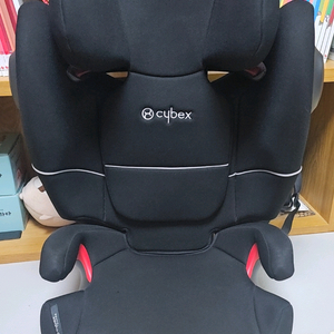 싸이벡스 솔루션 엠픽스 주니어 카시트