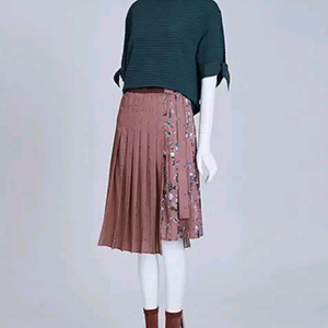 [한섬 SJSJ] *새상품* 패턴 플리츠 스커트