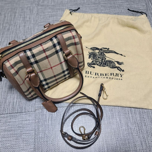 버버리 스몰 토트백 볼링백 크로스백