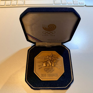 88 서울올림픽 기념패 팔각 동패 이미지