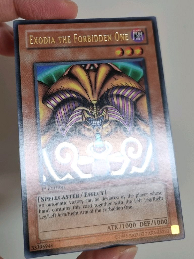 lob 1st 퍼에 봉인된엑조디아 아시아판 유희왕 카드 팝니다--1