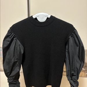 한섬 랑방 셔링 슬리브 니트 탑 블랙