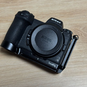 니콘 z7ii + 256gb 메모리 + 스몰리그 플레이트 판매