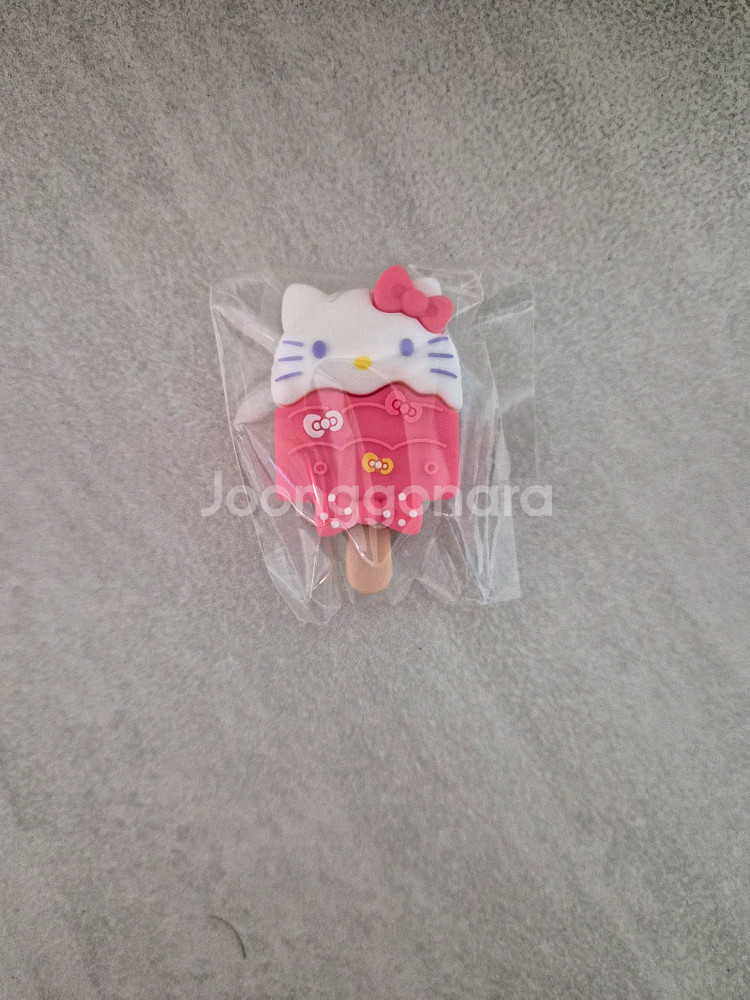 산리오 디저트 타임 피규어 헬로키티 아이스크림(정품/새상품)--1