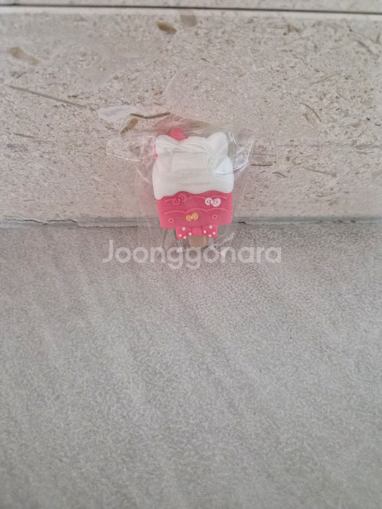 산리오 디저트 타임 피규어 헬로키티 아이스크림(정품/새상품)--2