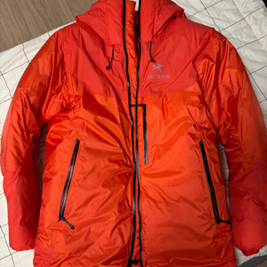 아크테릭스 알파파카 M