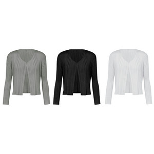 플리츠플리즈 이세이미야케 가디건 JO106 새제품 팝니다.