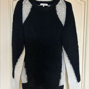 이로 플리스 니트