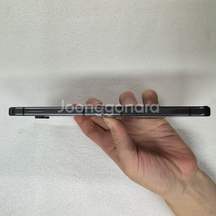 상태SS급 갤럭시Z플립5 256기가 블랙 공기계 중고폰 서브폰 업무폰 효도폰 택배퀵가능--2