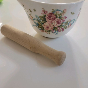 꽃무늬 도자기 절구와 나무 공이 세트 새거(하자사진참고)