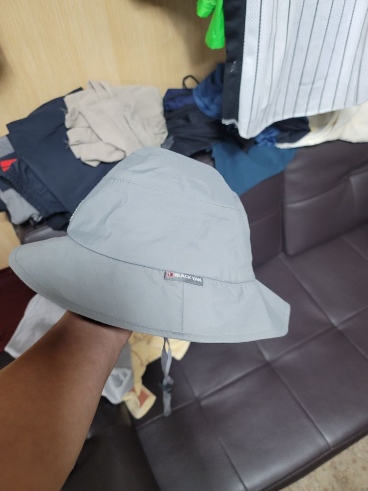 블랙야크 고어텍스 모자 이미지