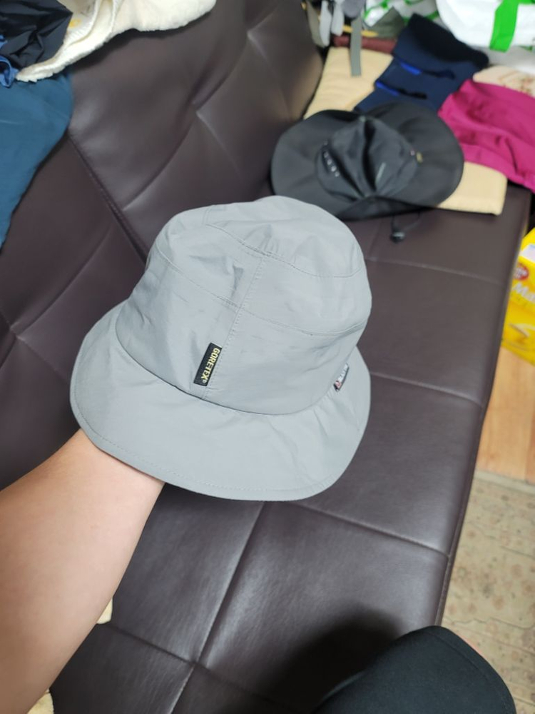 블랙야크 고어텍스 모자 이미지