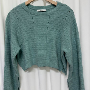 쥬크 ZOOC 반크롭니트