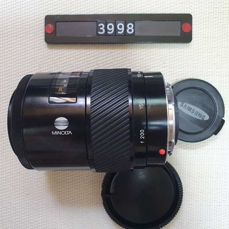 미놀타 AF 줌 100-200mm 줌렌즈 이미지