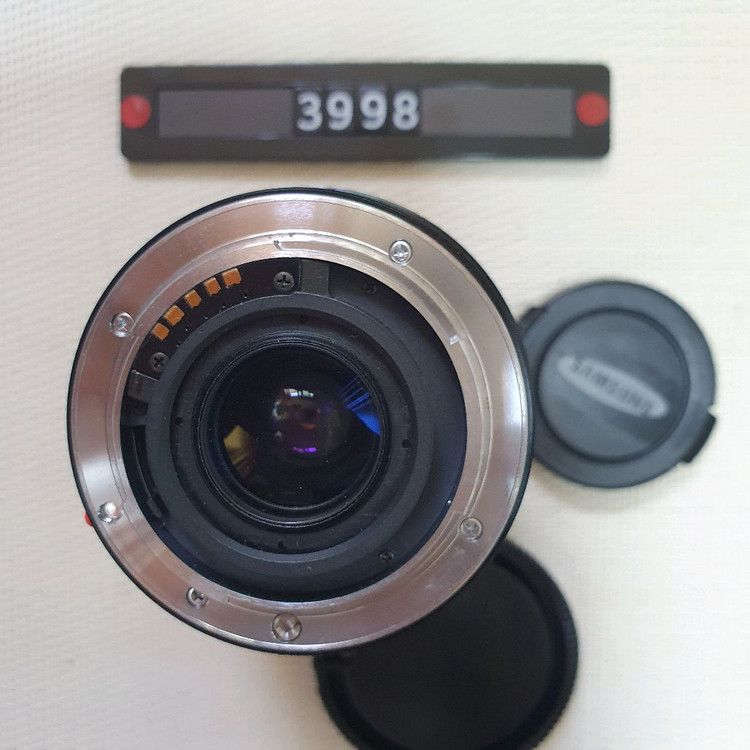 미놀타 AF 줌 100-200mm 줌렌즈 이미지