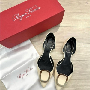 로저비비에 페이던트 플랫 37