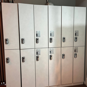 비밀번호 잠금장치 가능 + 화이트 2단 사물함 8개 (총 16칸)