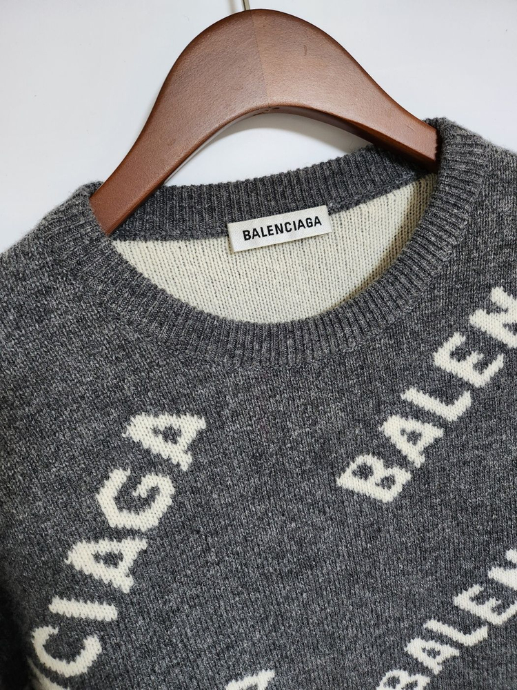 M 발렌시아가 멀티로고 여성 니트 620983 T1567 1382 이미지