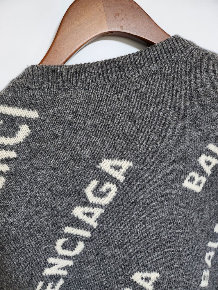 M 발렌시아가 멀티로고 여성 니트 620983 T1567 1382 이미지