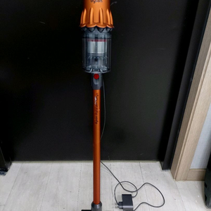 다이슨 sv18 디지털슬림 플러피 플러스 무선청소기