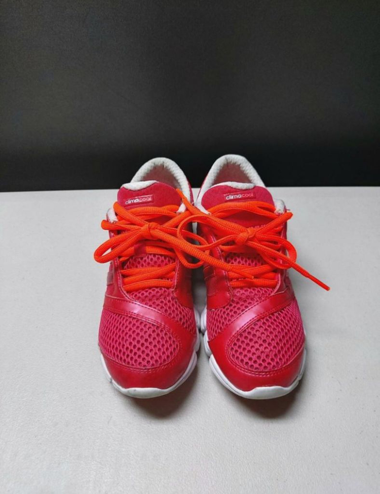 235)아디다스 클리마쿨 여성 운동화--1