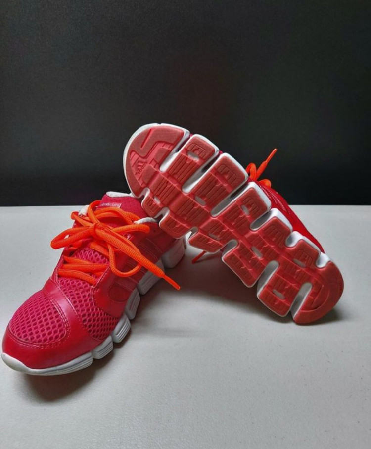 235)아디다스 클리마쿨 여성 운동화--6