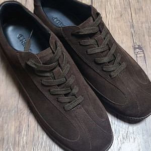 페몬트 스웨이드스니커즈275