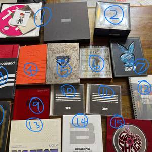 빅뱅 공식/비공식 굿즈 및 앨범 이미지