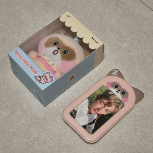 제베원 장하오 하니니 팝업스토어 제로니 포카홀더 홈파티 인형 포카 이미지