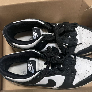 나이키 덩크 로우 블랙/화이트 범고래260