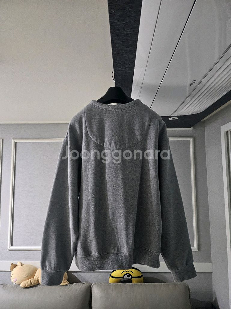 [거의 새것] 아크네 맨투맨 티셔츠 그레이 xl--1