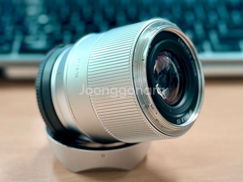 티티아티산 TTArtisan 56mm f/1.8 (E마운트) 단렌즈--1