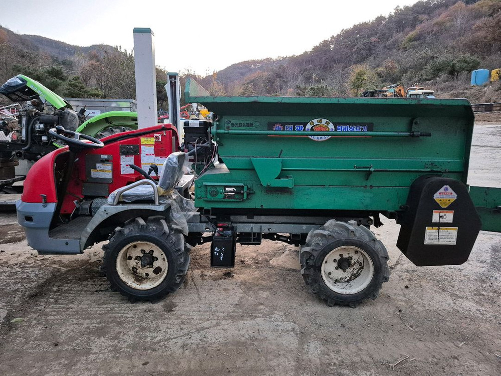 한서정공 퇴비살포기--1