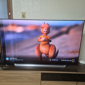 고장난 LG 65인치 OLED TV(부품용) 이미지