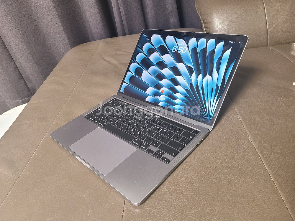 맥북 프로 13인치 2021년구입 ram16 ssd1tb 원가269만원--0