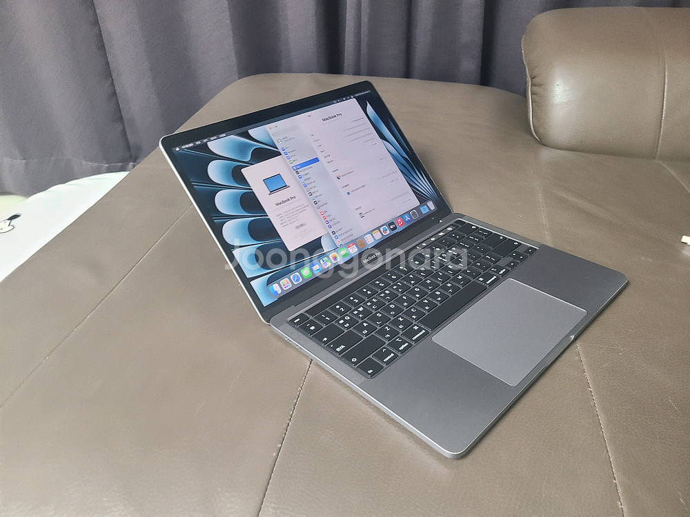 맥북 프로 13인치 2021년구입 ram16 ssd1tb 원가269만원--4