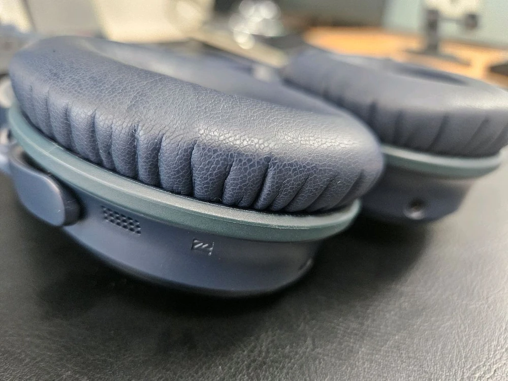 boss qc35 2세대 트리플 미드나잇 이미지