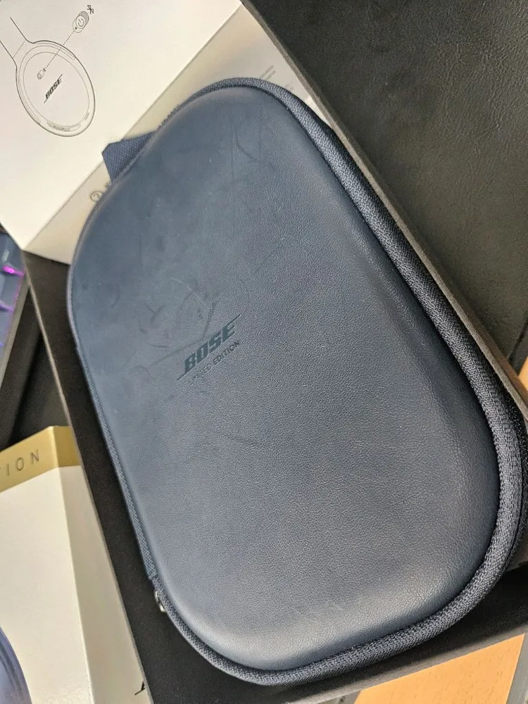 boss qc35 2세대 트리플 미드나잇 이미지