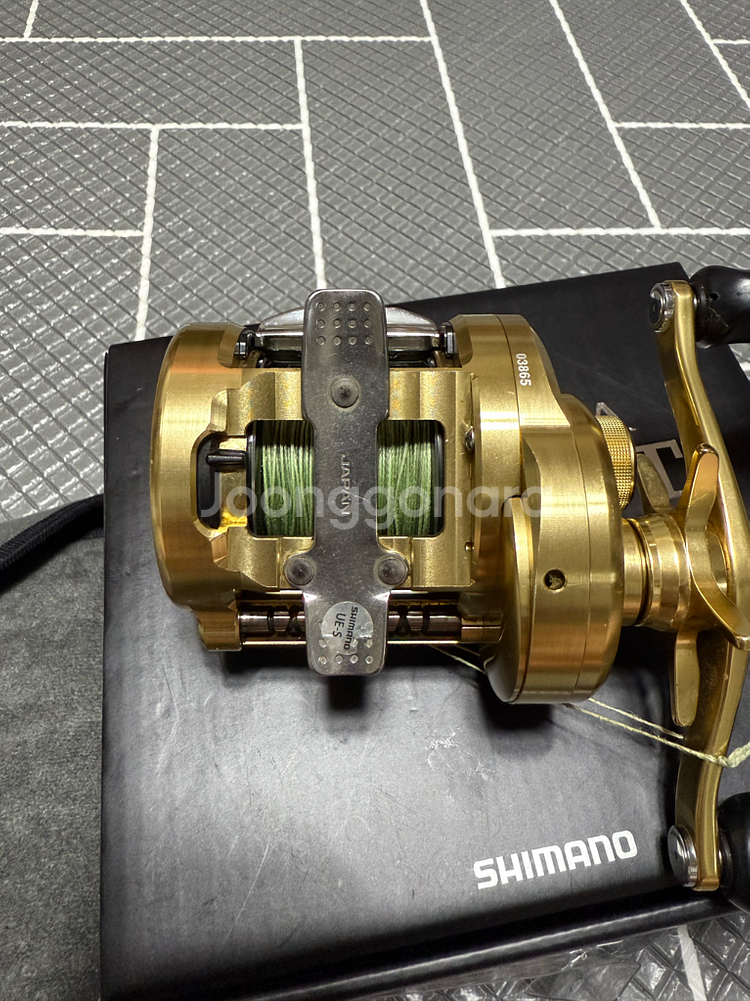 윤성 18 시마노 캘커타 콘퀘스트 금콩 판매합니다--1