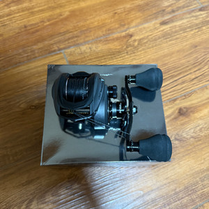 아부가르시아 레보비스트 베이트릴 판매합니다