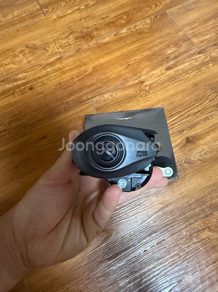 아부가르시아 레보비스트 베이트릴 판매합니다--4