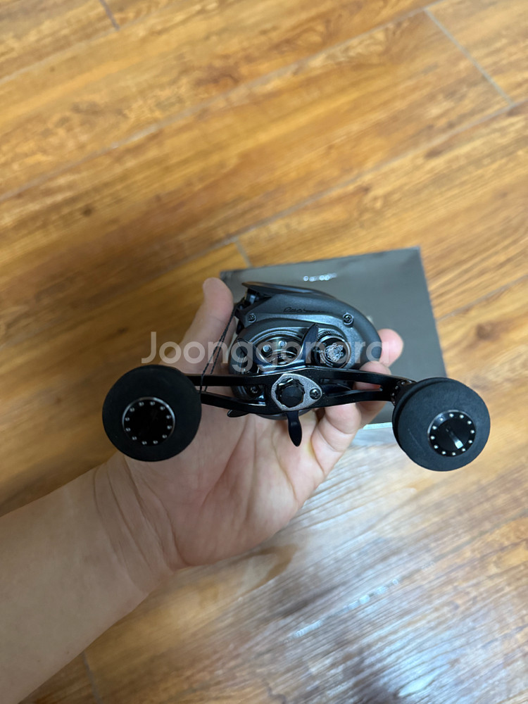 아부가르시아 레보비스트 베이트릴 판매합니다--2