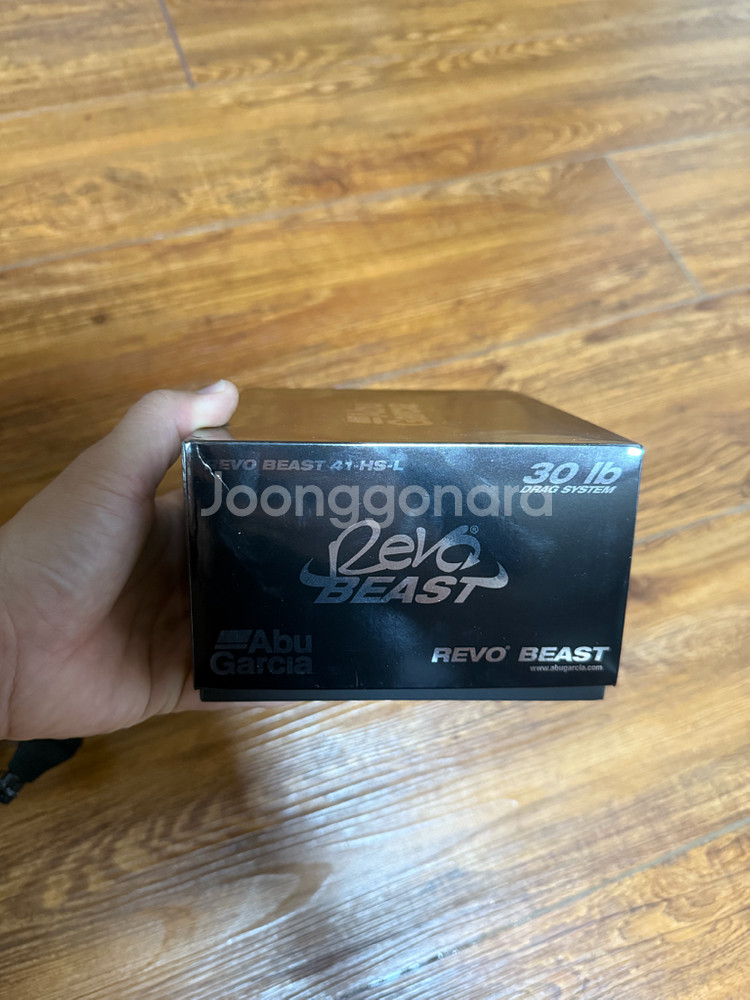 아부가르시아 레보비스트 베이트릴 판매합니다--6