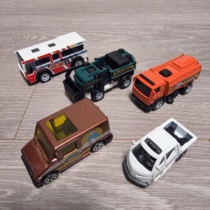 Matchbox 자동차 5종 세트