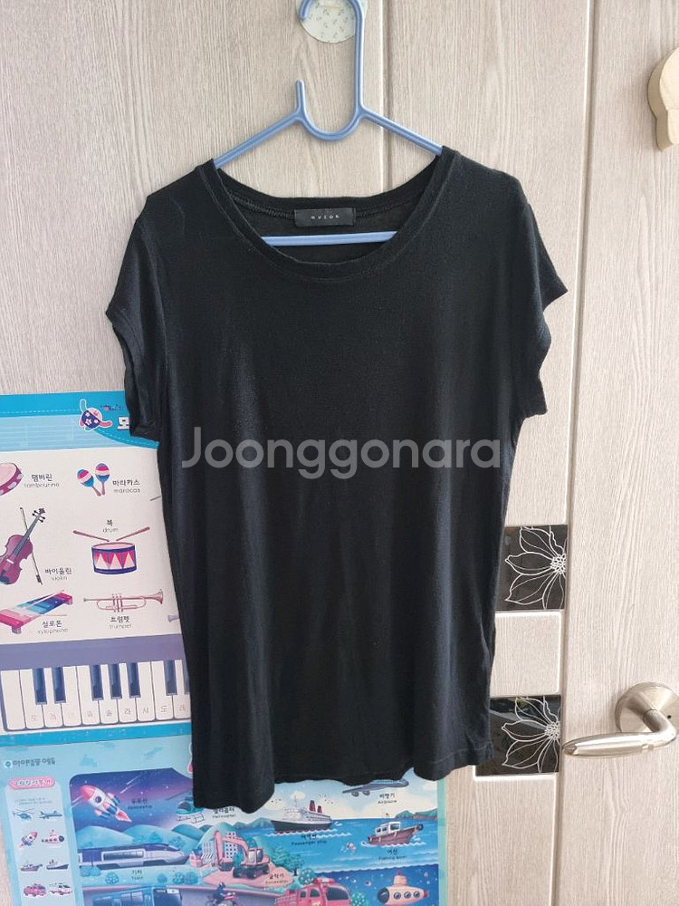 브랜드 * 블랙 라운드티셔츠--0