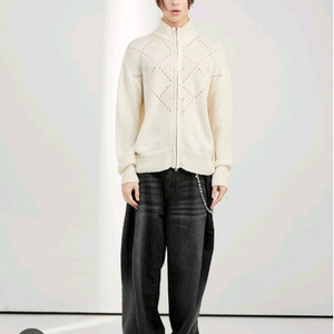 (새제품) 알렌느 하이넥 집업 니트 가디건 2사이즈