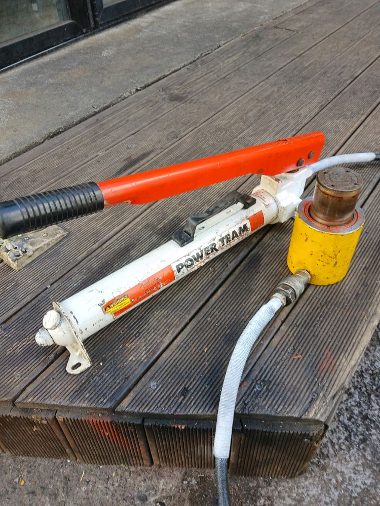 에어유압펌프+유압램30톤 이미지