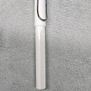 라미 사파리 s펜화이트