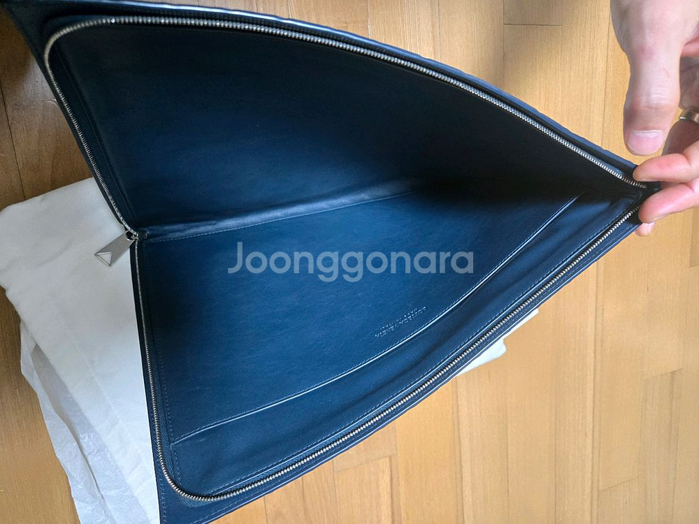보테가베네타 신형 클러치--3