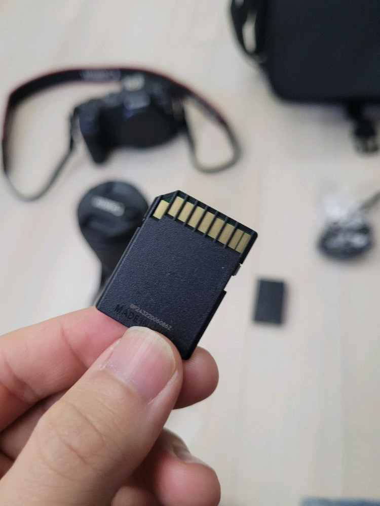 캐논 EOS Rp 미러리스 카메라 민트급 이미지